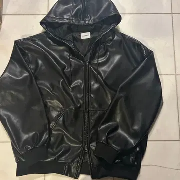 SHORT SOUND 후드 부착 가죽 자켓