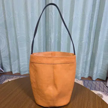 칸미 양동이형 토트백