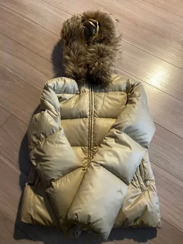 DUVETICA 베이지 다운 자켓 40