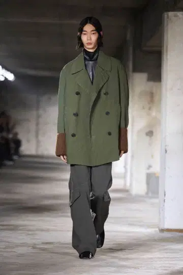 DRIES VAN NOTEN 24aw RAZEL SHORT COAT S