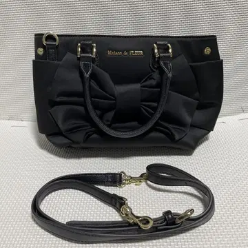 Maison de FLEUR 블랙 숄더백