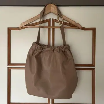 시마무라 / 베이지 드로우 스트링 토트백