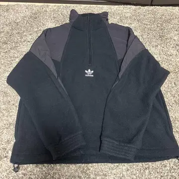 adida originals 플리스 하프 지퍼 블랙