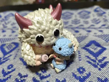 POPMART Sweet Bean x INSTINCTOY