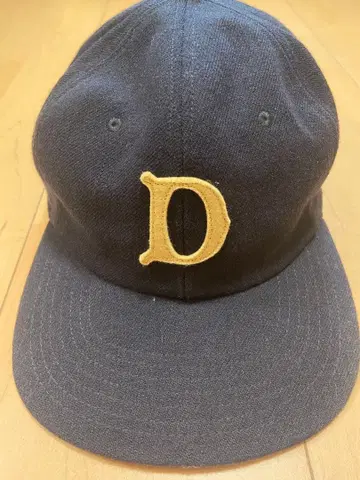 H.W.DOG&CO./D-00001/NAVY