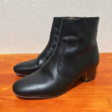 새상품급 아페쎄 숏부츠 블랙 37 23.5cm