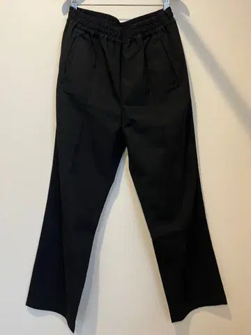 MORRIS & SONS 트랙 팬츠 BLACK