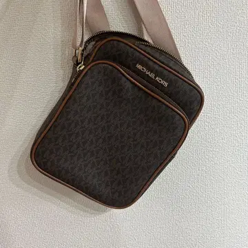 마이클코어스 숄더백 MK