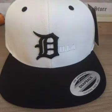 J DILLA Donuts 스냅백 캡
