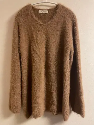 Maglia Plus 카멜 V넥 샤기 니트