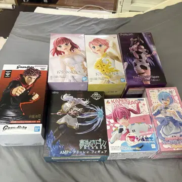 피규어 모음 세트