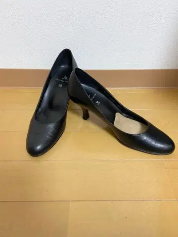 새상품급 WACOAL 와코루 블랙 가죽 서세스 힐 펌프스 오픈토