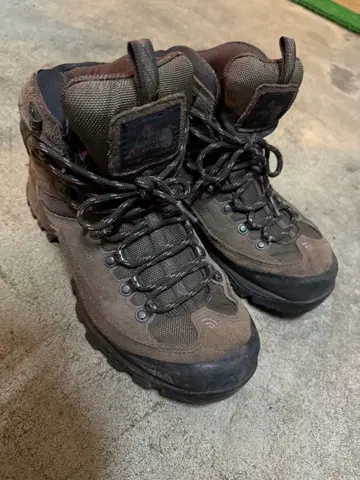 THE NORTH FACE 등산화 브라운 27.5cm
