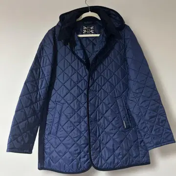 LAVENHAM 네이비 퀼팅 자켓 사이즈 40