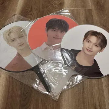 SEVENTEEN 준 부채 묶음 판매