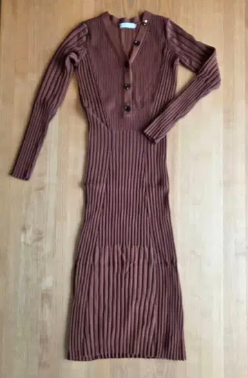 LOVELLESS 브라운 리브 편직 롱 원피스