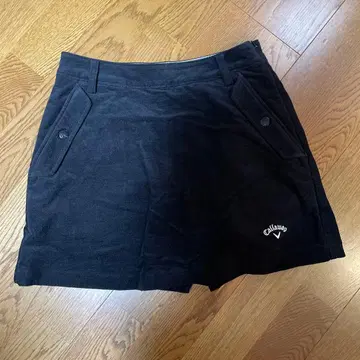 Callaway 블랙 코듀로이 큐롯 스커트