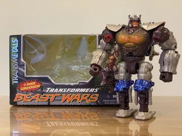 비스트 워즈 메탈스 옵티머스 프라이멀(콘보이)