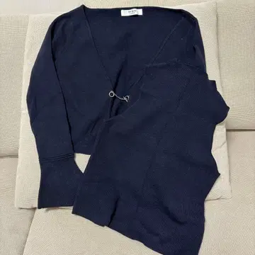 [ herlipto ] Flared Sleeve Knit Set