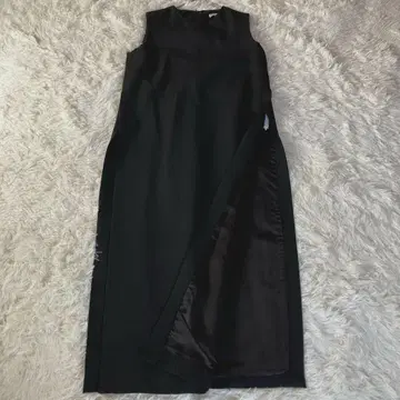ZARA 슬리브리스 롱 원피스 슬릿 블랙 M 사이즈