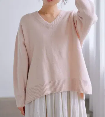 COHINA 울 캐시미어 V넥 니트