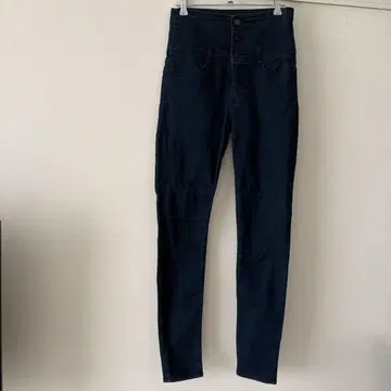 [ 거의 미사용 M 사이즈 선착순 ] GU 하이웨스트 스키니진