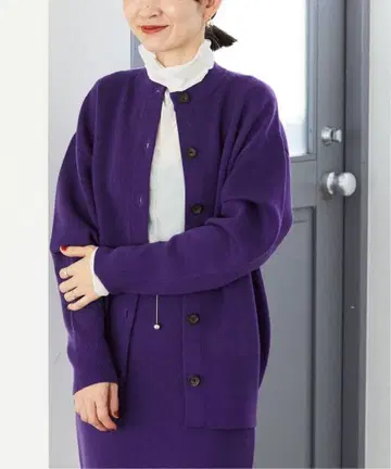 새상품급 이에나 크루넥 가디건 퍼플