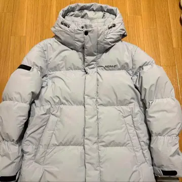 NEPA 스카이블루 후드 부착 다운 코트