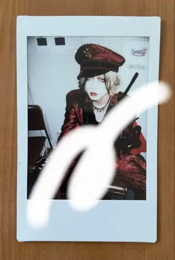 DIAURA 요-카 친필 사인 폴라로이드 10/18 비주얼 축제
