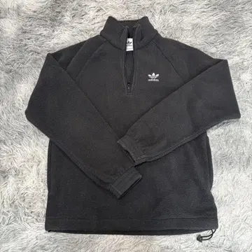 adidas 블랙 하프 지퍼 트레이닝복