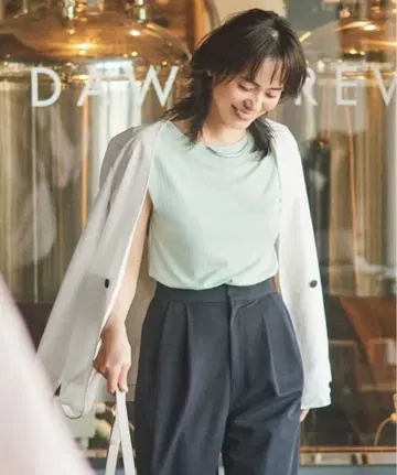 ICB [ 접촉 냉감 워셔블 ] UnleashLite 노카라 자켓 화이트
