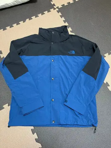 택 포함 미사용 새상품 THE NORTH FACE 마운틴 파카 M 사이즈