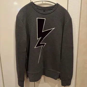 닐 바렛 트레이닝복 S 사이즈