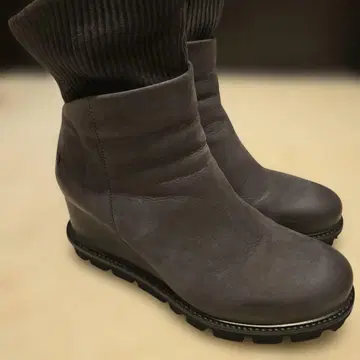 patrizia bonfanti 웨지힐 부티