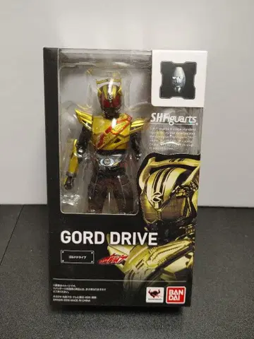 SH 피규아트 가면라이더 골드 드라이브