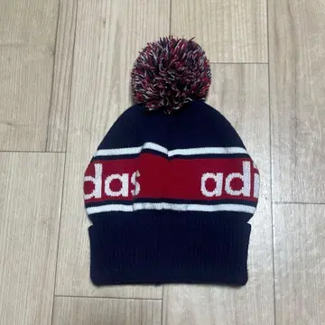 adidas 봉봉 니트 모자