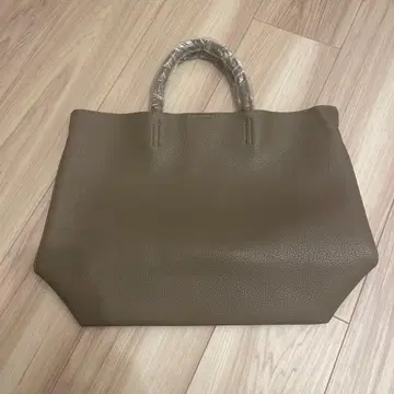 그레이 합성 피혁 토트백