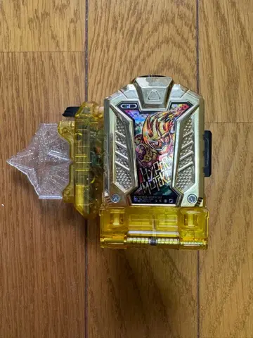 가면라이더 에그제이드 DX 하이퍼 무테키 가샤트 반다