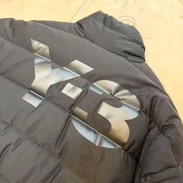 Y-3 블랙 다운 자켓 M 사이즈