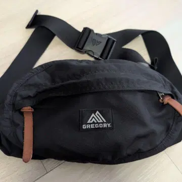 GREGORY 블랙 숄더백 S 사이즈