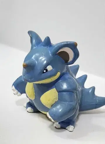 포켓몬 니드퀸 키링