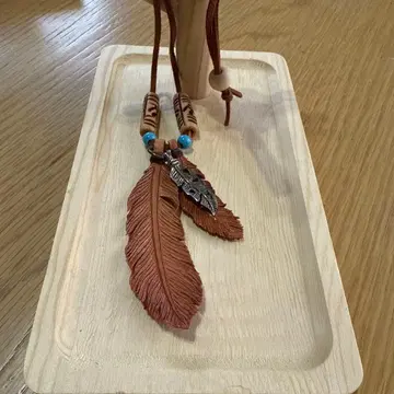 페더 목걸이