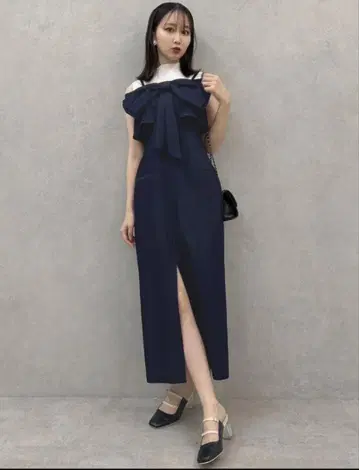 dazzlin 리본 디자인 I 라인 원피스 (인디고)