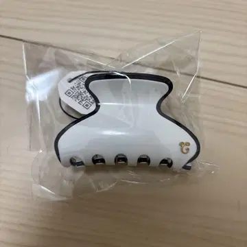 [ 미사용 새상품 ] 컴플렉스 비즈 바네 클립 바이컬러 화이트