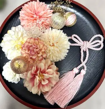 성인식 일본 의류 후리소데 시치고산 머리 장식