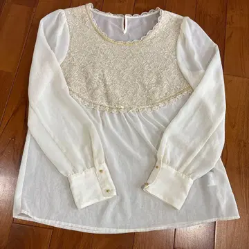 franche lippee 프랑슈리페 레이스 긴팔 셔츠