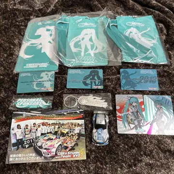 하츠네 미쿠 굿스마일 레이싱 레이싱 미쿠 굿즈 세트