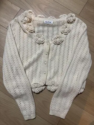 Treat urself 핸드메이드 플라워 가디건