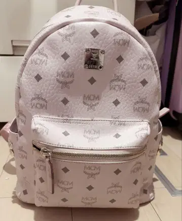 MCM 파우더 핑크 로고 프린트 백팩