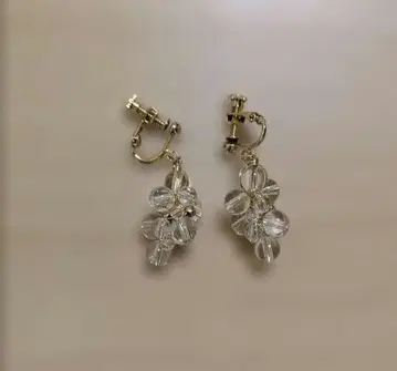 아스미 비쥬 물방울 크리스탈 쿼츠 귀찌